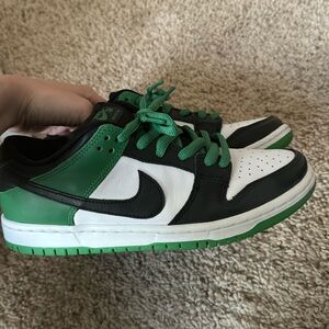 Nike SB Dunk Low